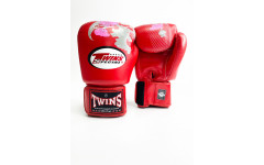 Боксерские перчатки Twins FBGVL3-13 red 16 oz