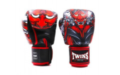 Боксерские перчатки Twins FBGVL3-58 (Кабуки) red 10 oz